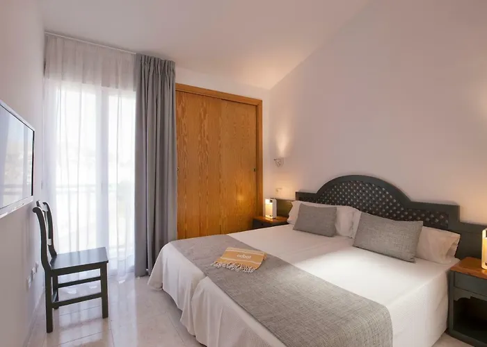 Cabot Siller Apartment *